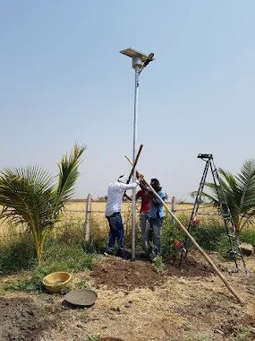 Solar street light